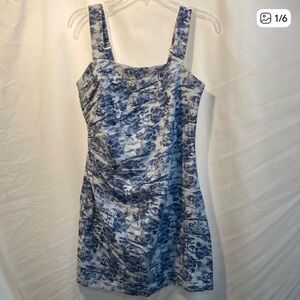 Abercrombie and Fitch Blue and White Printed Women's Dress